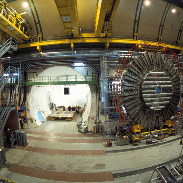 Construction of the particle accelerator for CERN