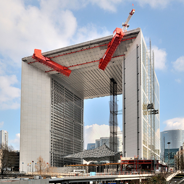 Renovation of the Grande Arche de la Défense in Paris