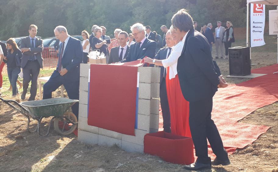 The reconstruction of the EHPAD is officially beginning in Maule ( 78 )!