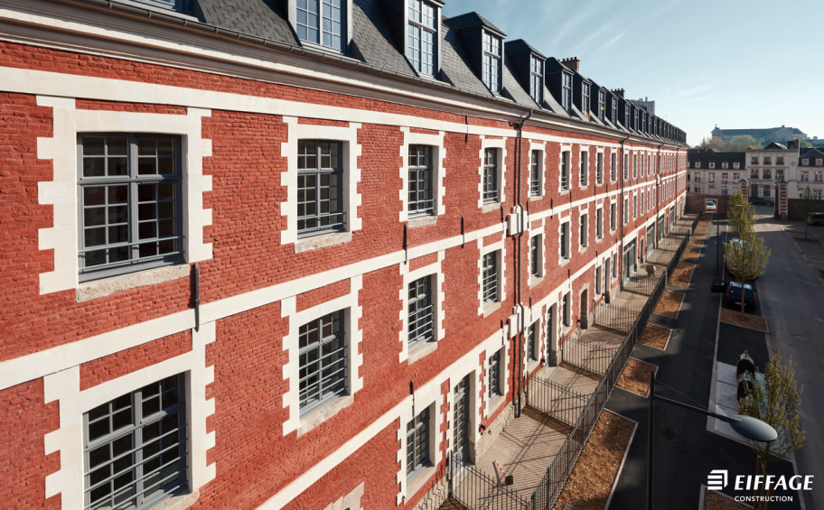 A Arras, l’ancienne caserne Schramm change de grade : Eiffage Construction a terminé sa réhabilitation en logements