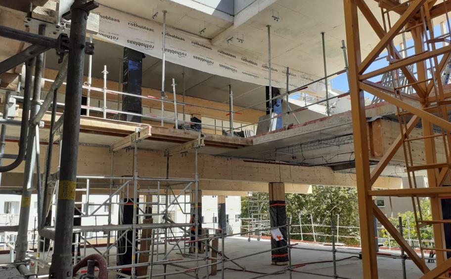 Eiffage Construction achève une 1ère étape de construction du siège RATP Habitat, un chantier mixte bois/béton