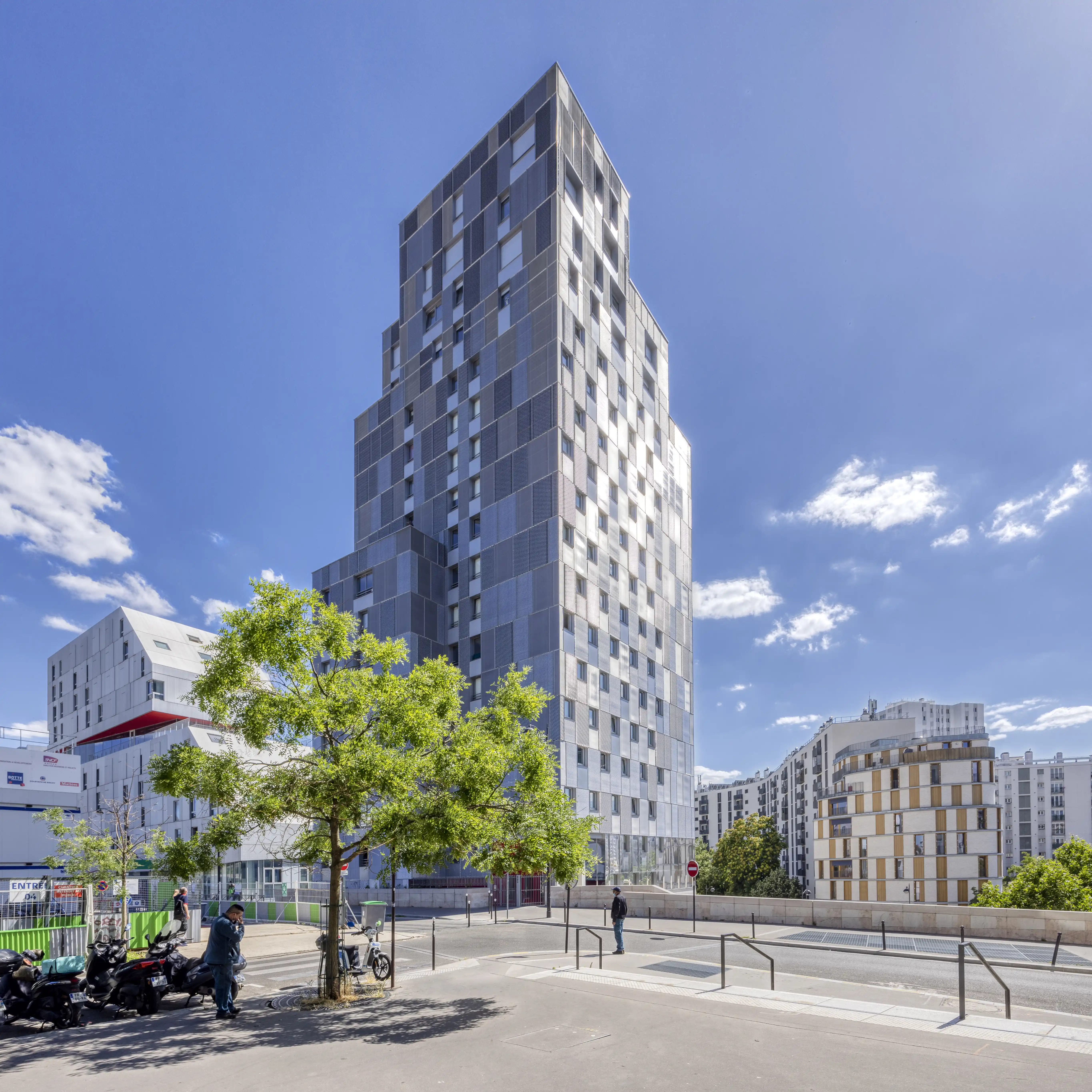 Restructuring of the Watt Tower in Paris 13th arrondissement