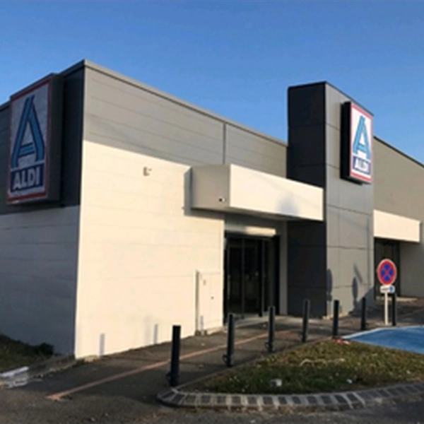 Travaux dans la distribution