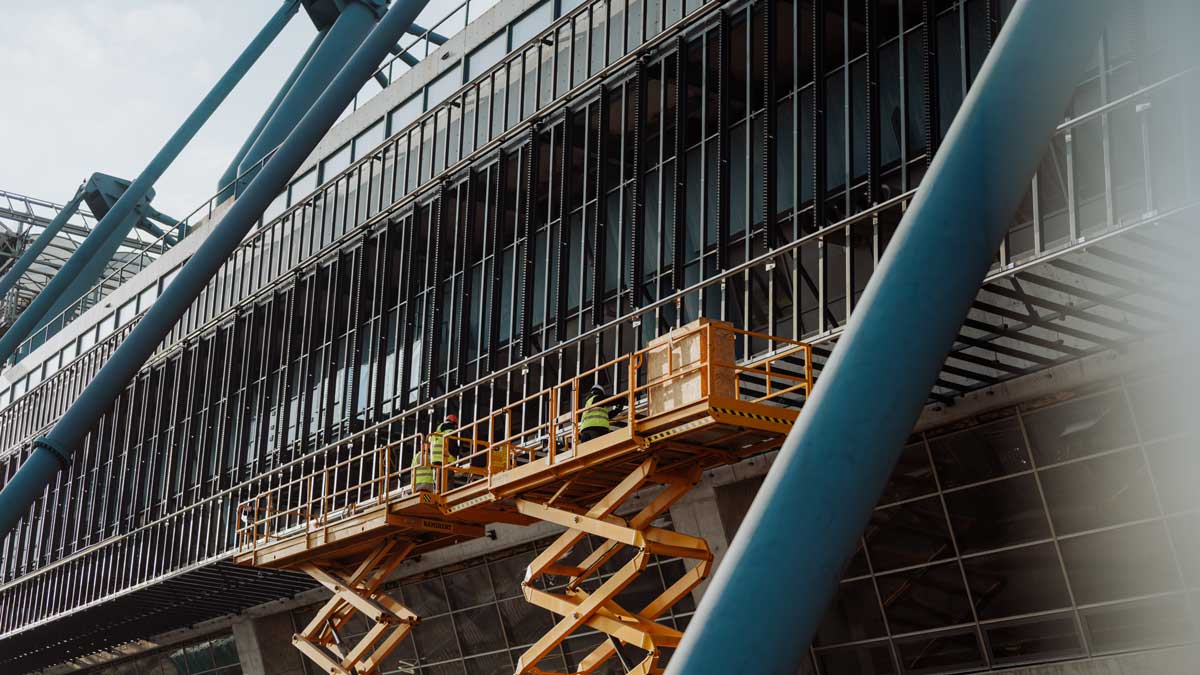 Renovation of the Henryk-Reyman stadium